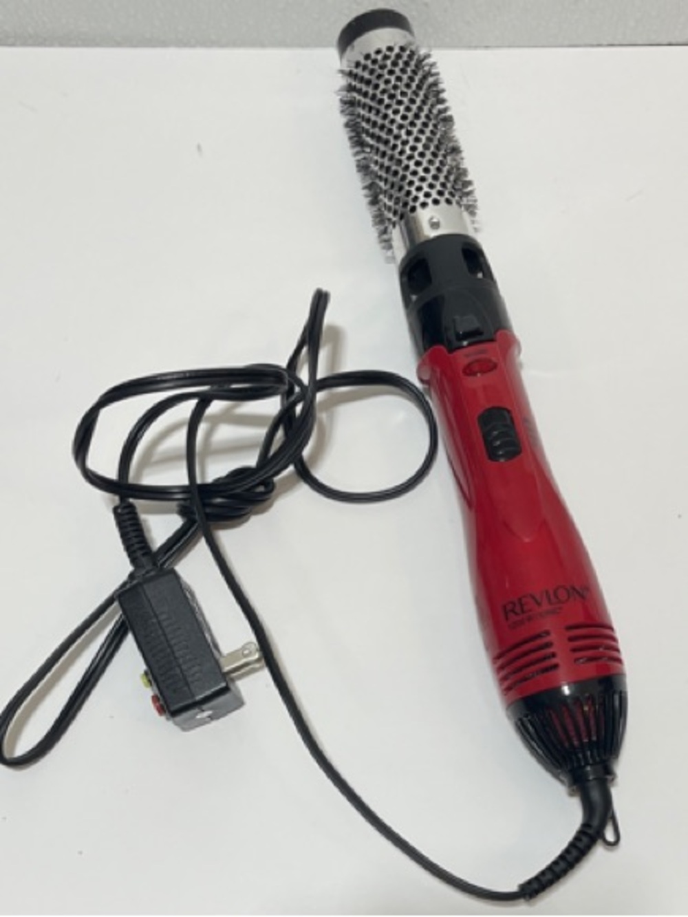 5/$25 Revlon Red Barrel Hot Air Round Brush Styler